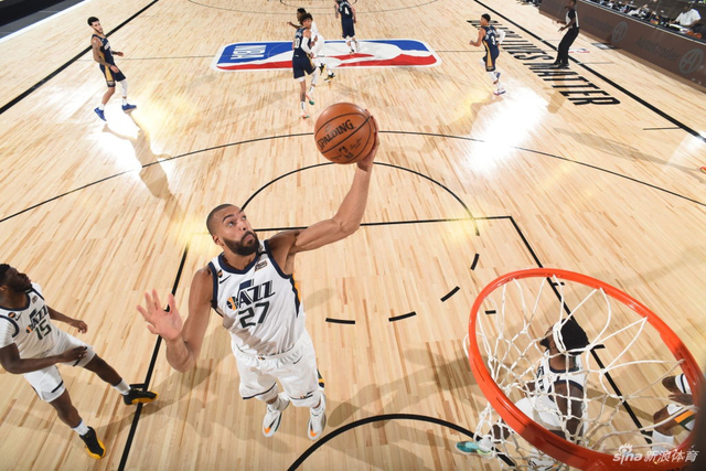 变得更加高 变得更加高