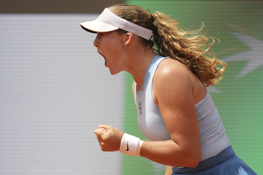 积极而振奋 积极而振奋