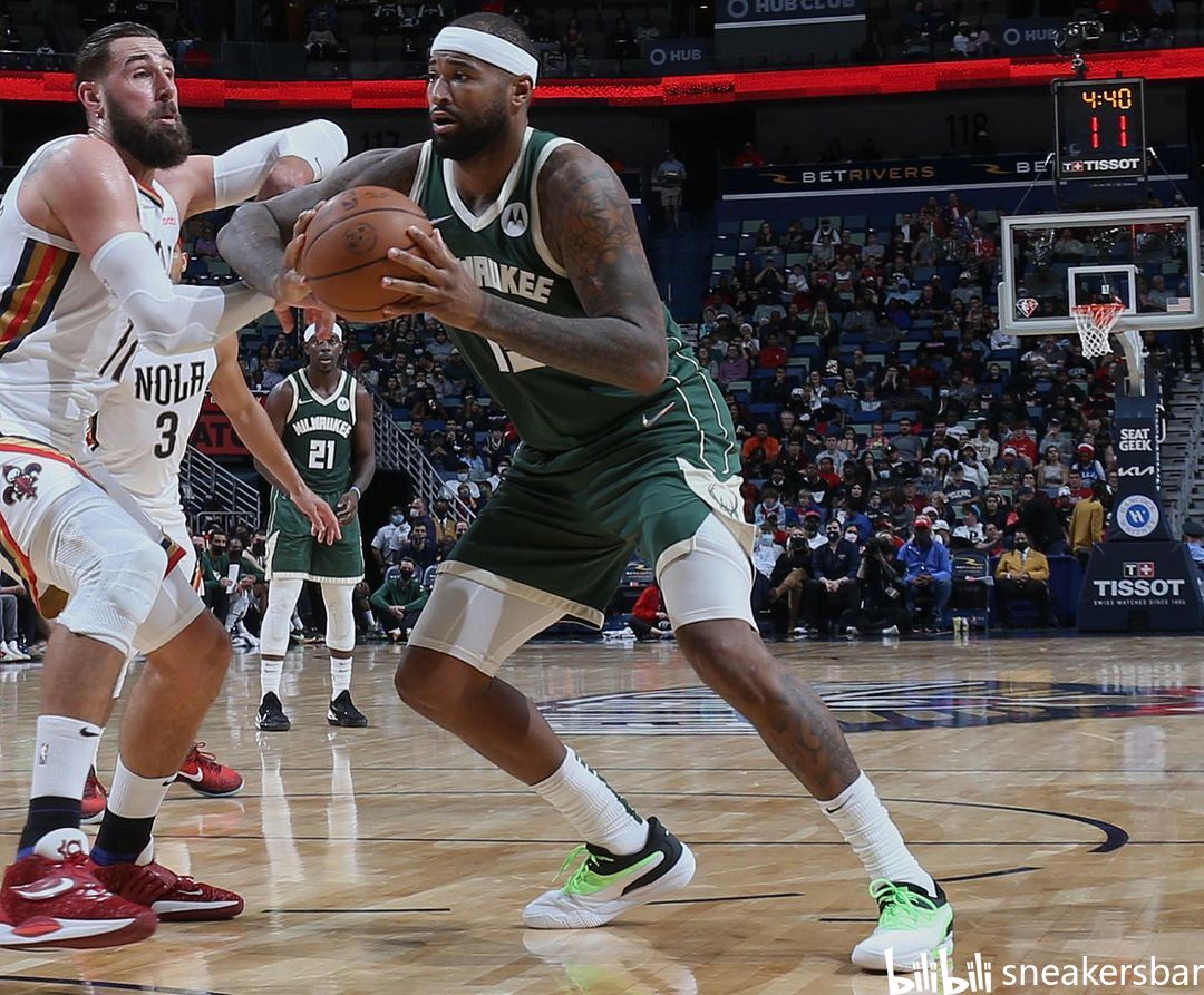 牢牢把控在 牢牢把控在