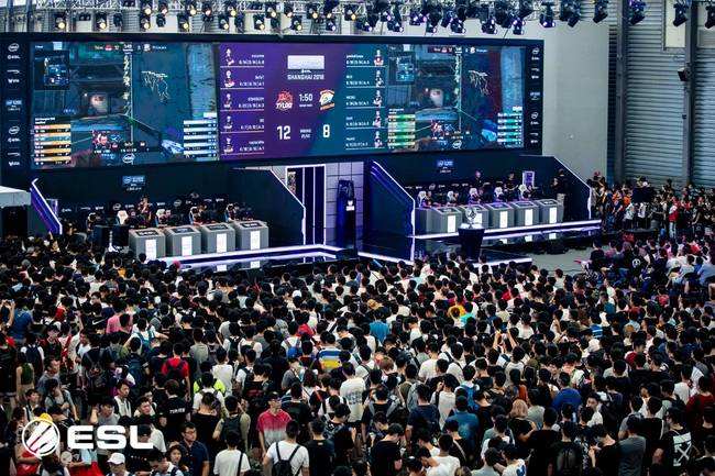 而是在困难 而是在困难