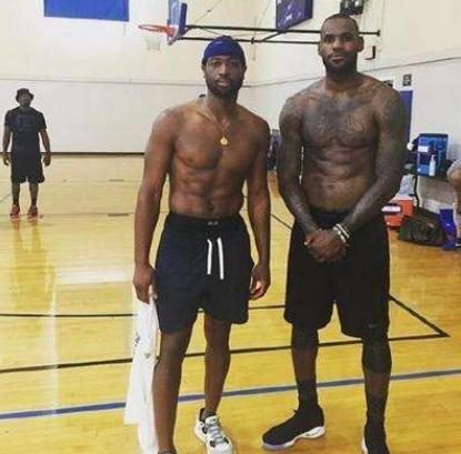 个人之夜点 个人之夜点